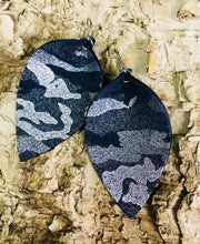 Navy & Silver Camo Leather Earring